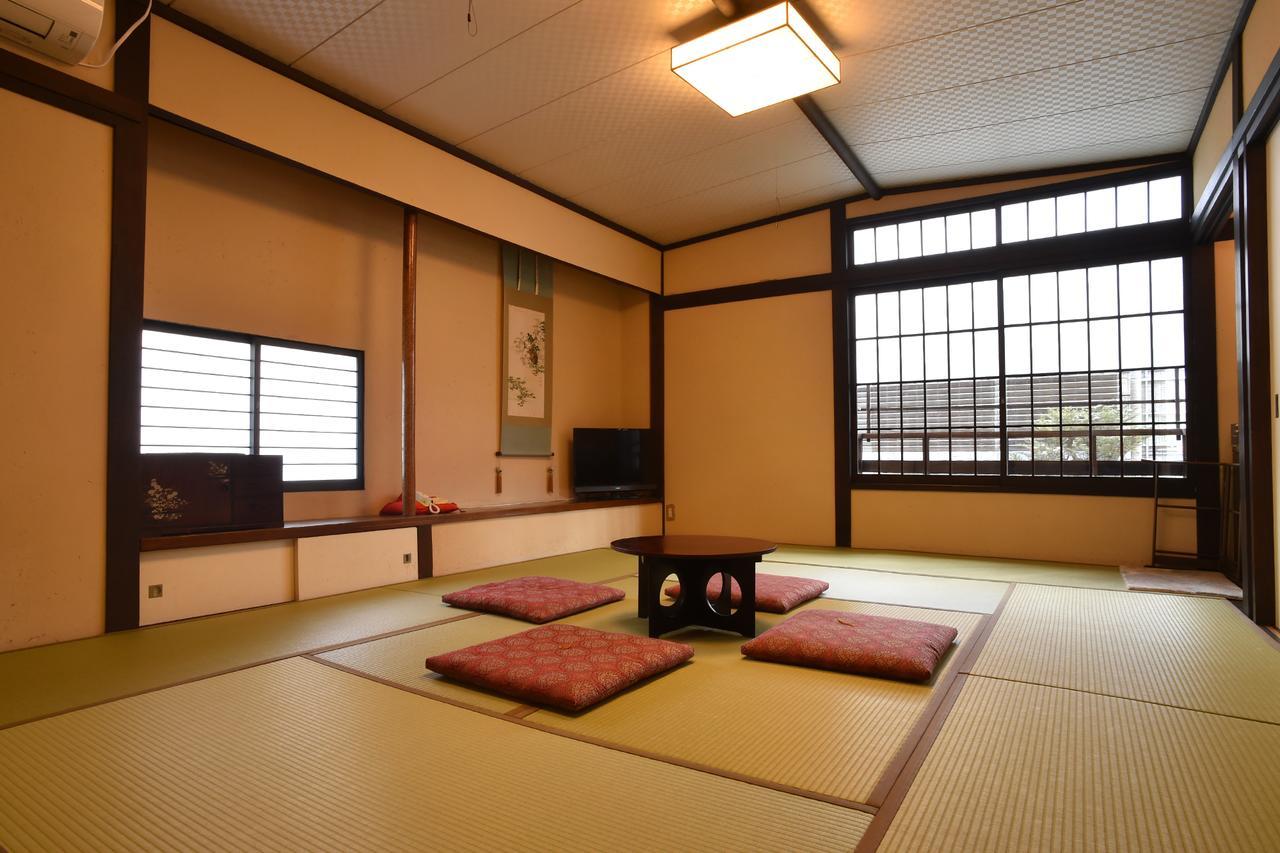 Hotel Yadoya Nishijinso Kjóto Exteriér fotografie