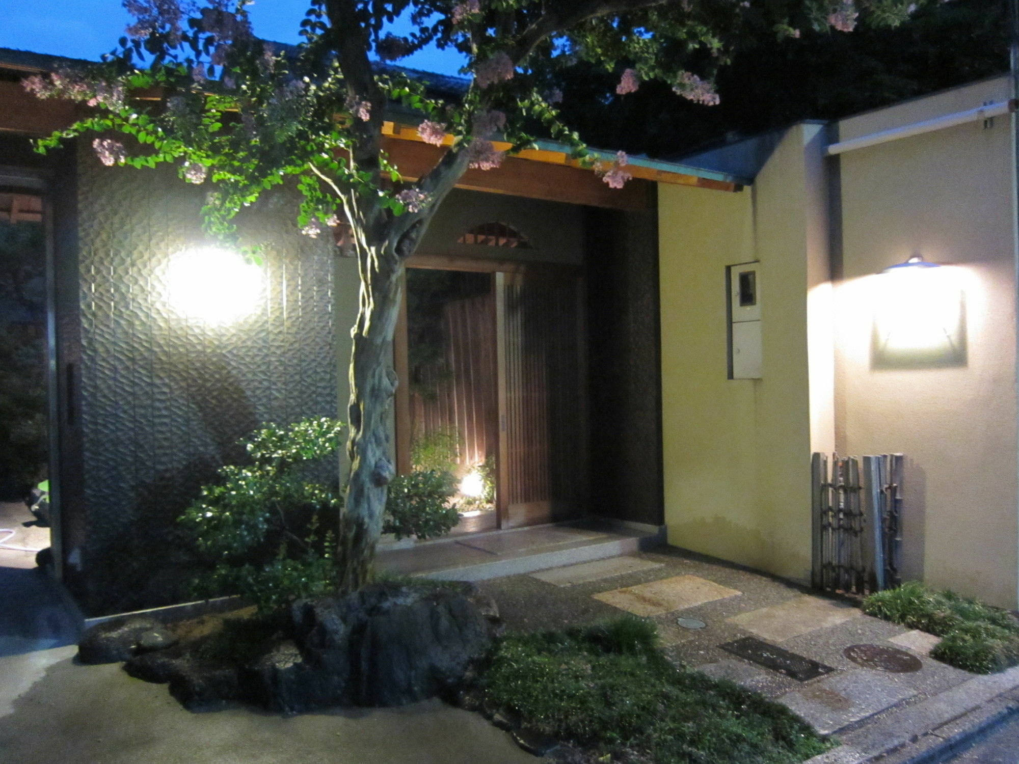 Hotel Yadoya Nishijinso Kjóto Exteriér fotografie